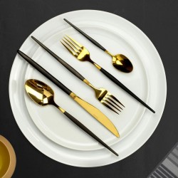 Комплект прибори за хранене от 16 елемента, SOPRANO BLACK/GOLD – Amefa