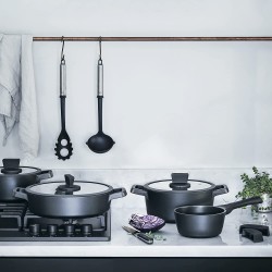 Алуминиева тава с капак с незалепващо покритие ф28см h7,5см 4,1л TITANIUM PRO - Lacor