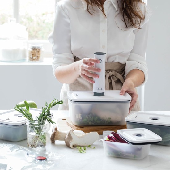 Полипропиленова херметическа кутия за вакуумиране с пластмасов капак и силиконово уплътнение, квадратна, 22,5x15,5xh10см, 2,3л, стакабъл, SMART - Lacor